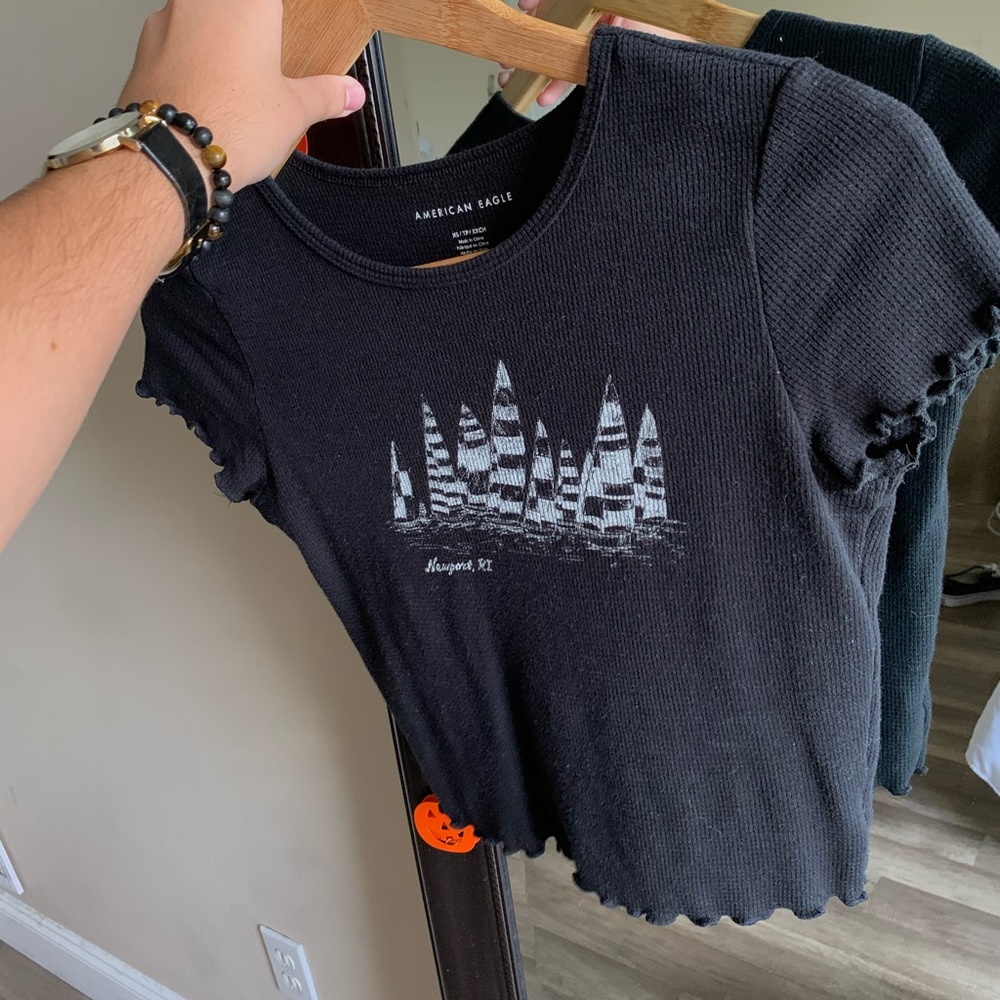 Newport RI crop top